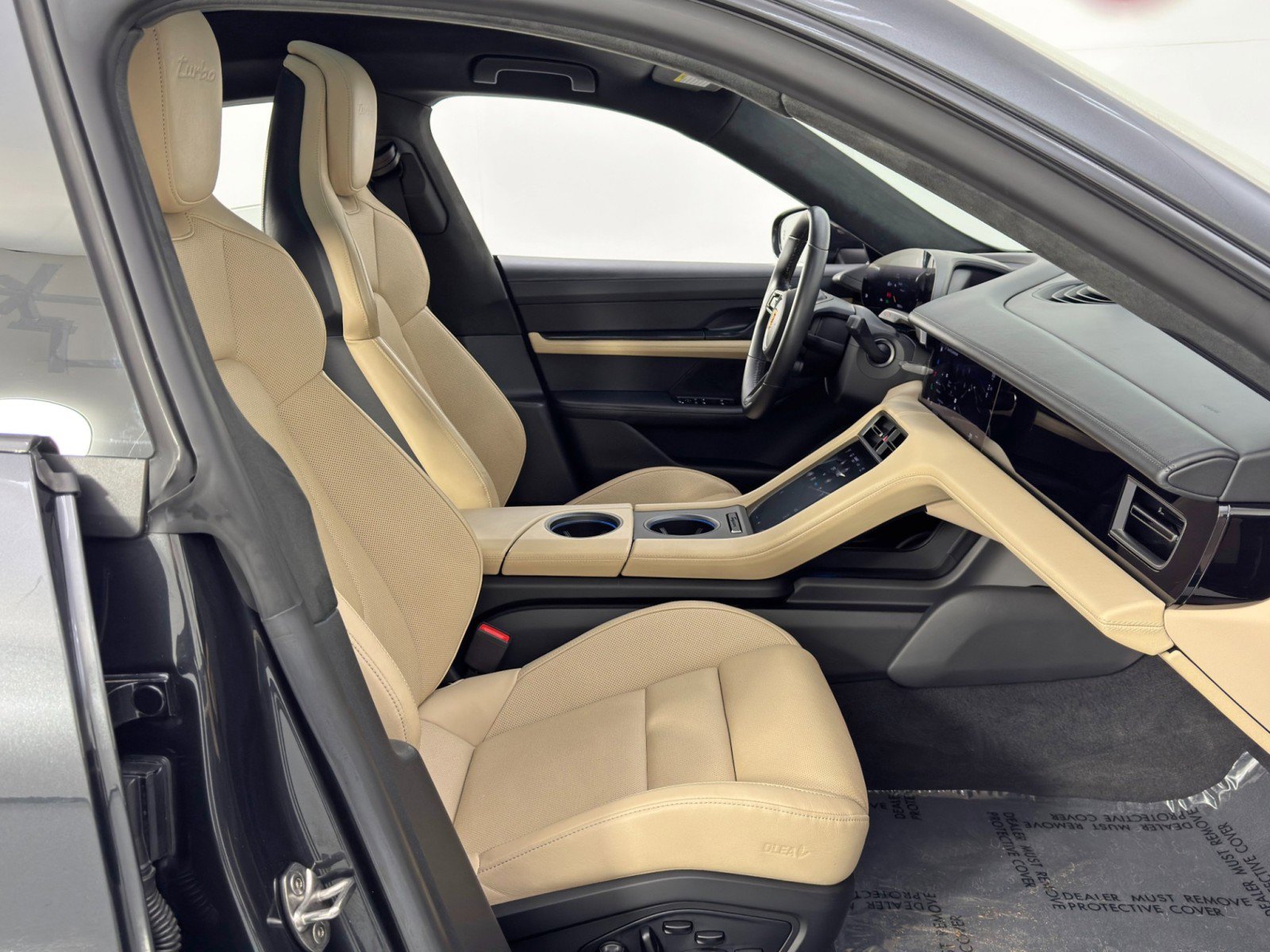 Used 2020 Porsche Taycan Turbo image 16