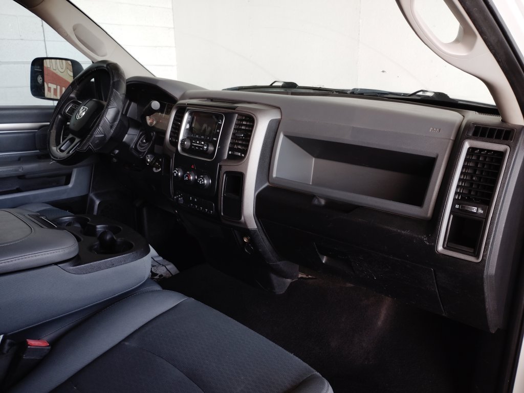 Used 2017 RAM 2500 Tradesman w/ Power & Remote Entry Group RWD image 13