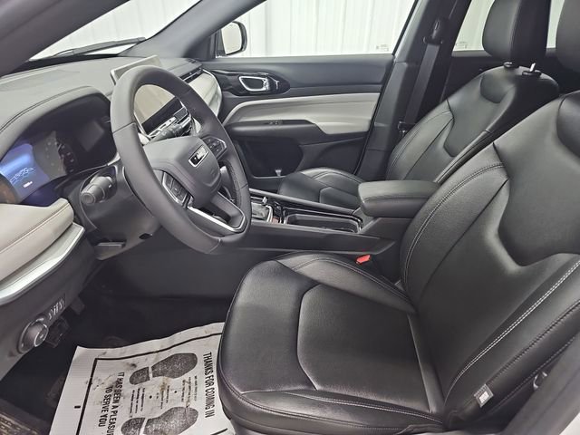 Used 2026 Jeep Compass Limited w/ Mopar All Weather Package AWD/4WD image 34