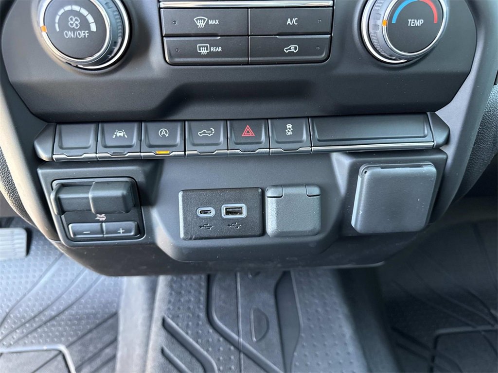 New 2026 Chevrolet Silverado 1500 Custom image 20