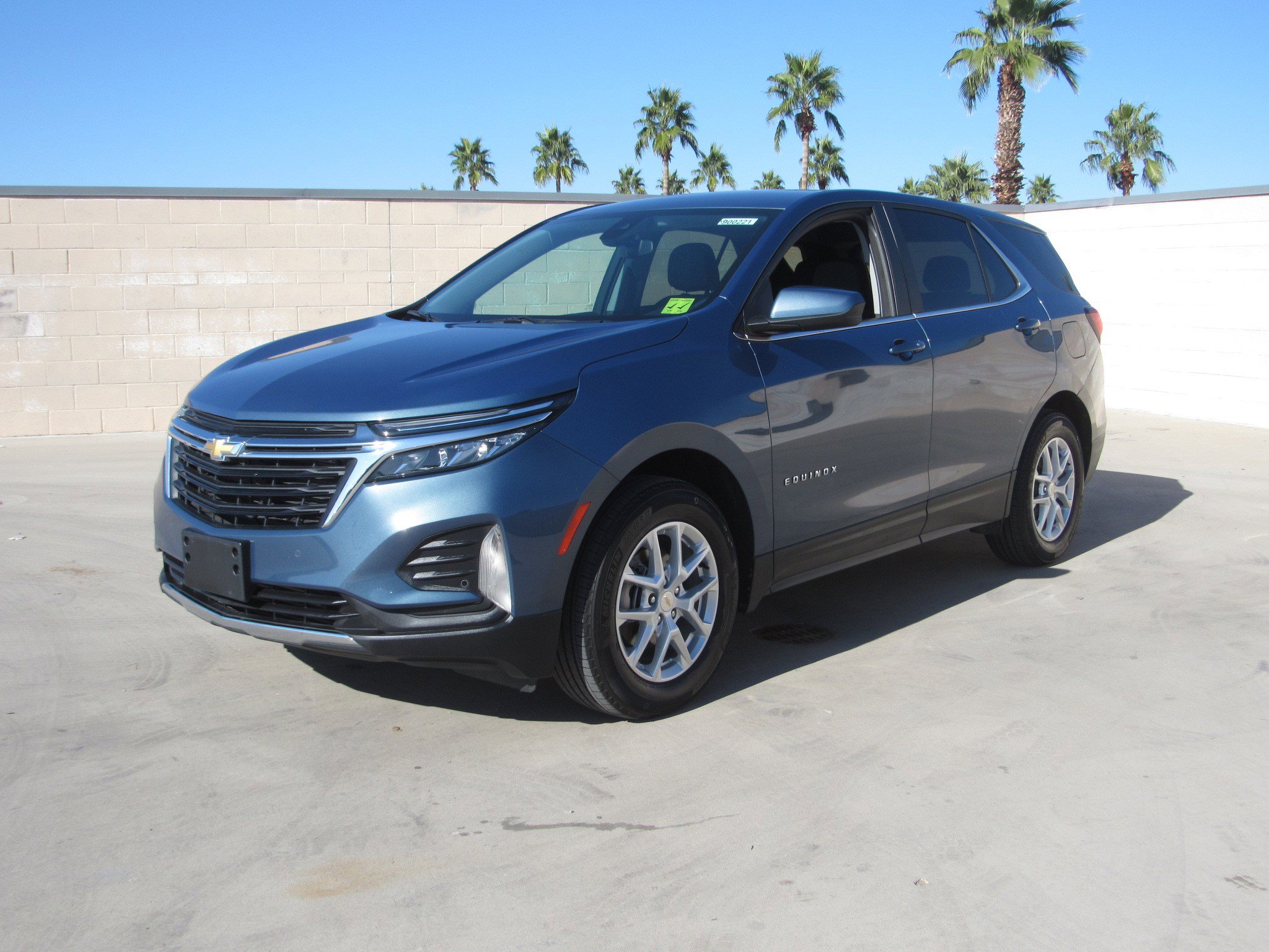 Used 2024 Chevrolet Equinox LT