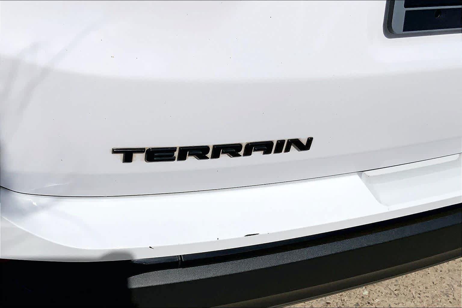 Used 2021 GMC Terrain SLT w/ Elevation Edition FWD image 30