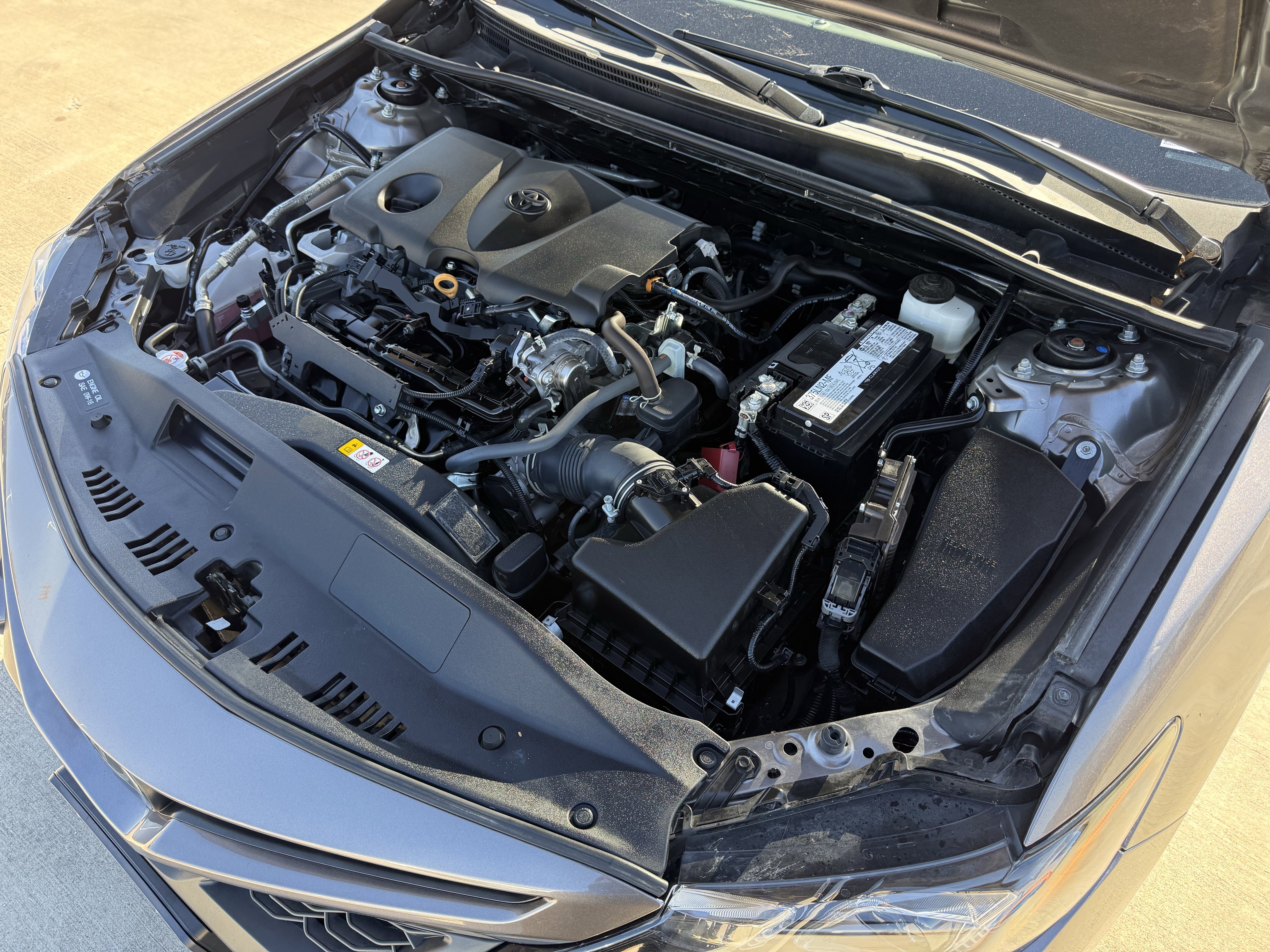 Used 2024 Toyota Camry SE image 31