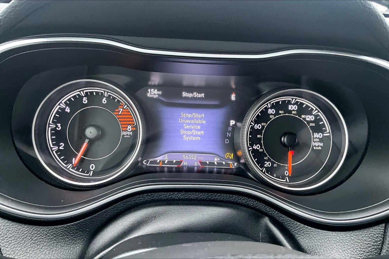 Used 2019 Jeep Cherokee Limited w/ Technology Group FWD image 25