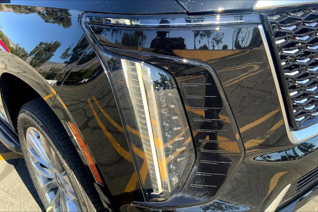 New 2026 Cadillac Escalade ESV 2WD image 14