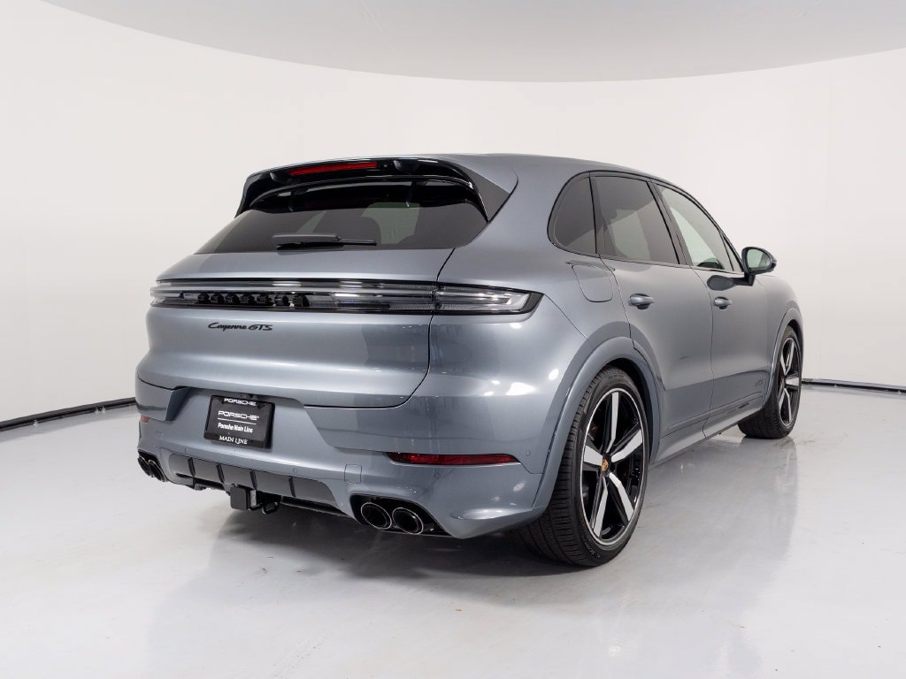 New 2026 Porsche Cayenne GTS AWD/4WD image 11