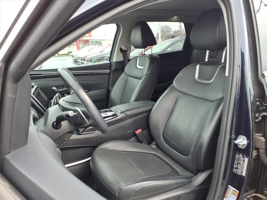 Used 2022 Hyundai Tucson Limited w/ Cargo Package image 3
