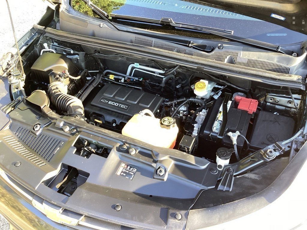 Used 2019 Chevrolet Trax LT image 18