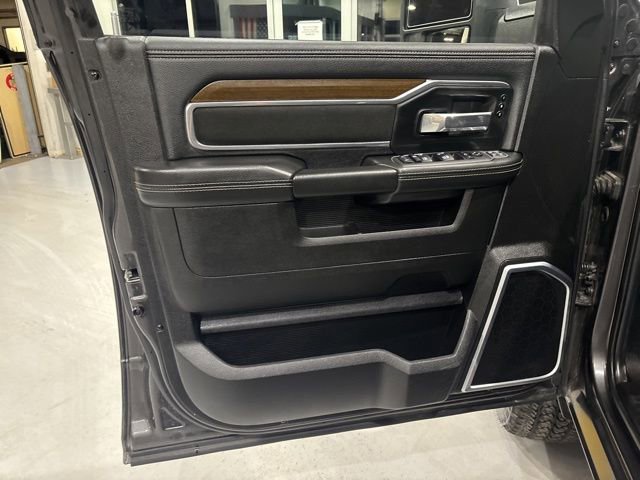 Used 2024 RAM 2500 Laramie image 11