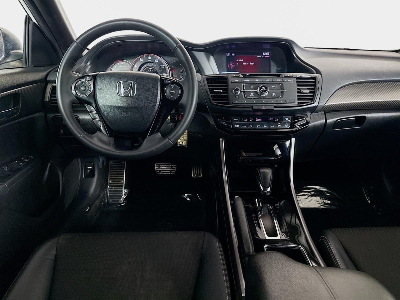Used 2017 Honda Accord Sport image 22