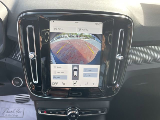 Used 2022 Volvo XC40 T5 R-Design w/ Advanced Package image 19