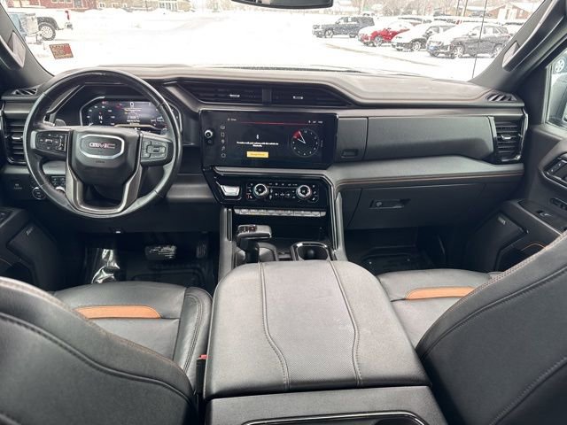 Used 2024 GMC Sierra 1500 AT4 w/ AT4 Premium Package image 9