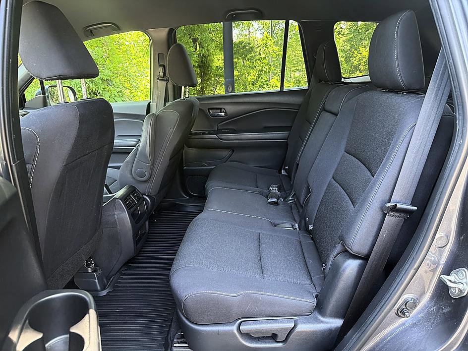 Used 2019 Honda Passport Sport image 12