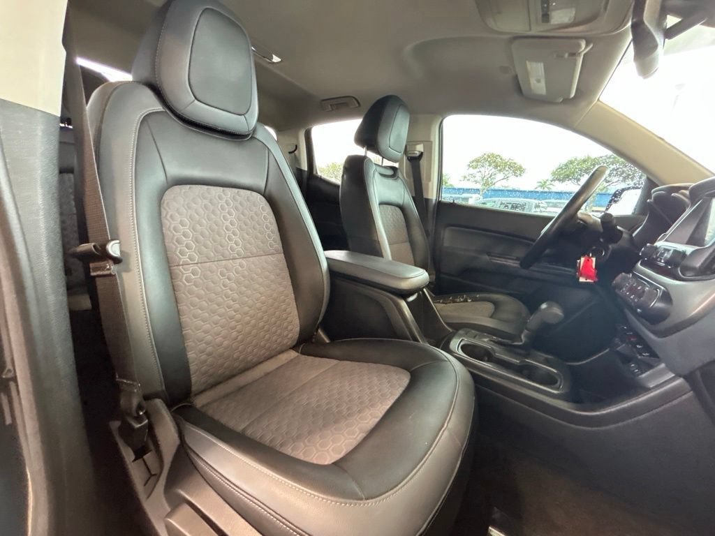 Used 2017 Chevrolet Colorado Z71 RWD image 26