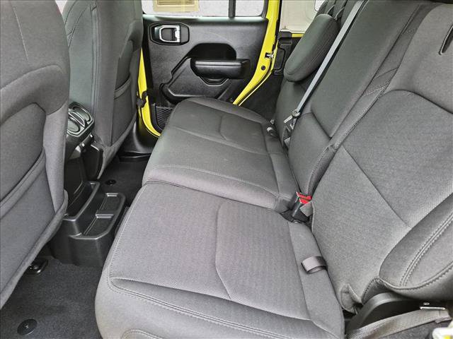Used 2023 Jeep Wrangler Unlimited w/ Cold Weather Group AWD/4WD image 25