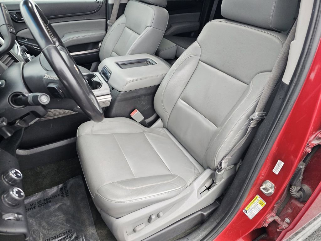 Used 2015 Chevrolet Suburban LT image 6