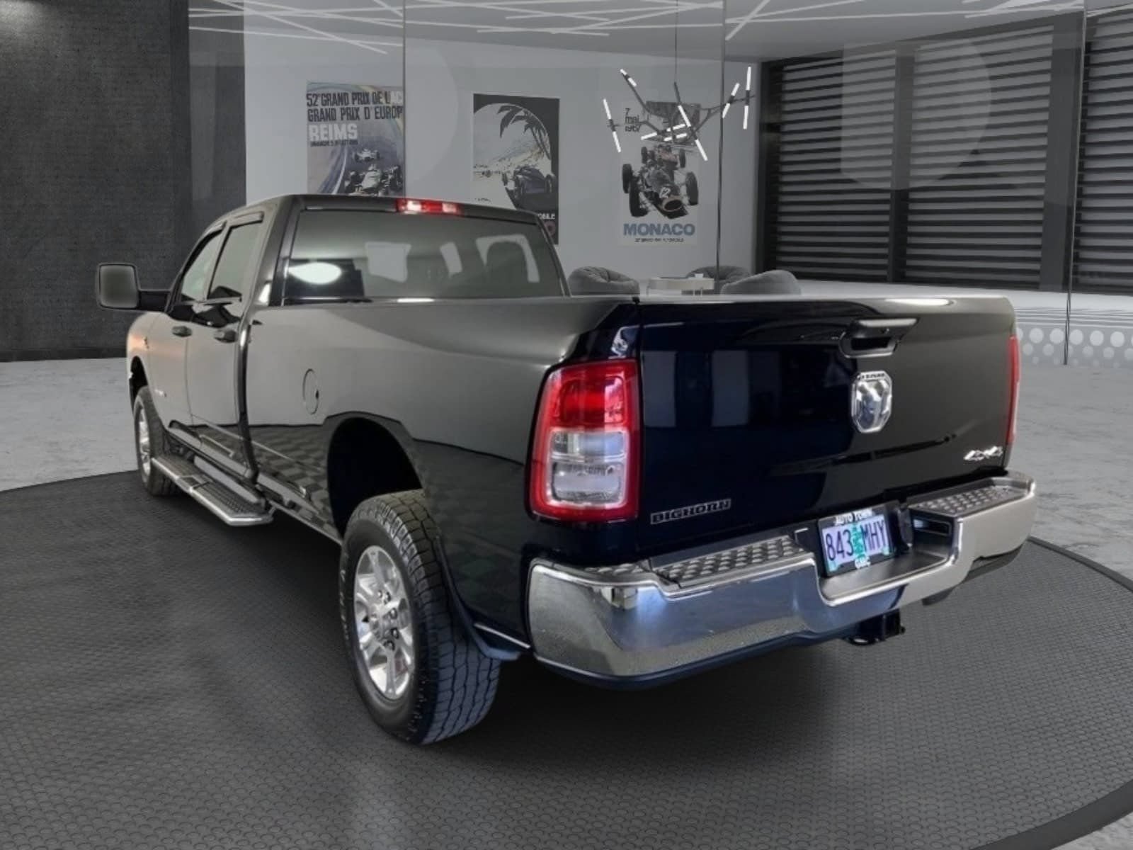 Used 2024 RAM 3500 Big Horn AWD/4WD image 7