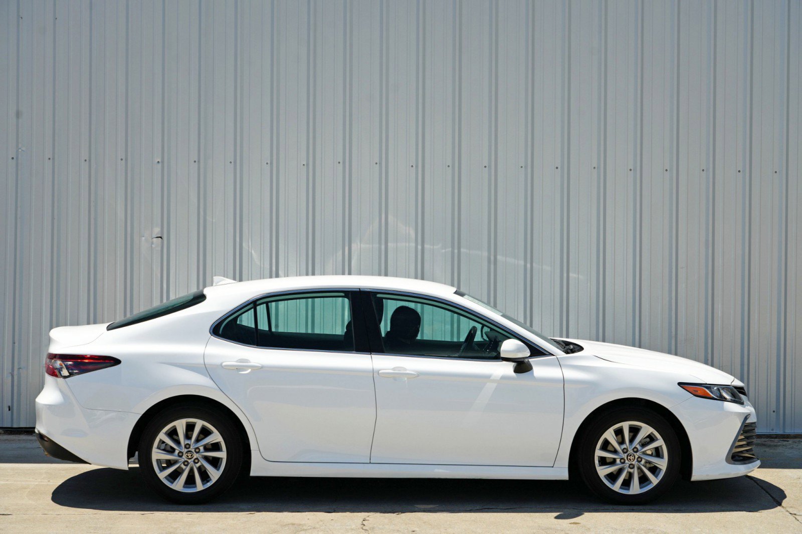 Used 2024 Toyota Camry LE image 47