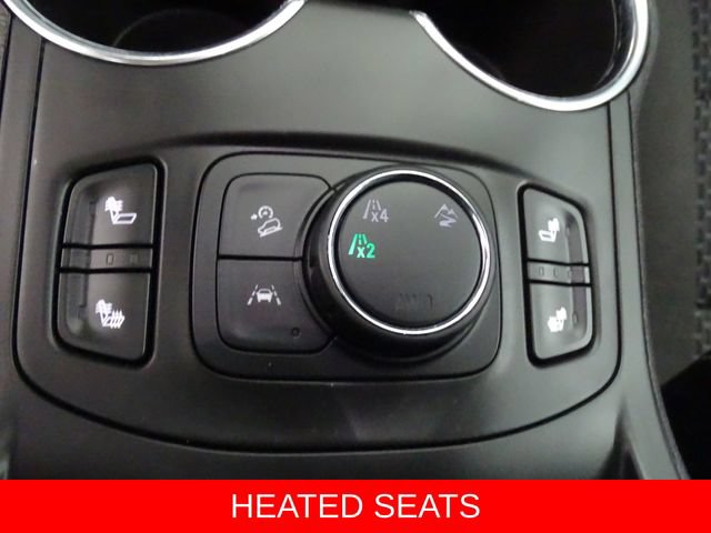 Certified 2022 GMC Terrain SLE w/ Driver Convenience Package AWD/4WD image 11