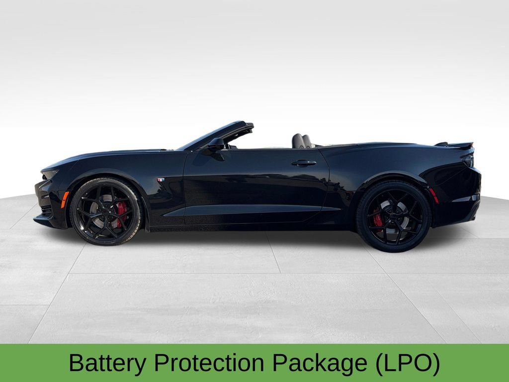 Used 2023 Chevrolet Camaro SS RWD image 3