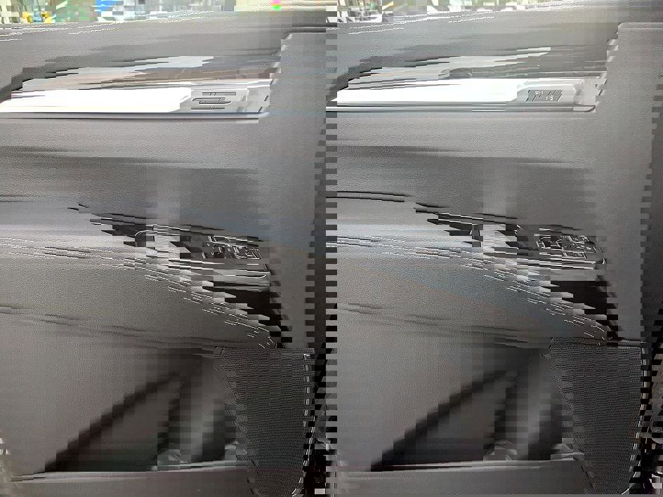 New 2026 Cadillac Escalade 4WD image 12