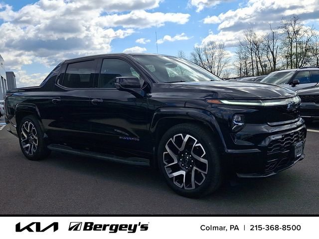 Used 2024 Chevrolet Silverado EV RST image 3