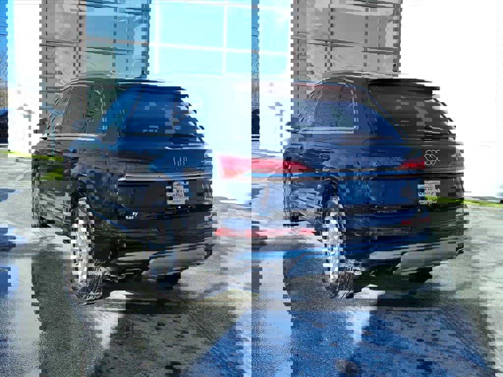 Used 2025 Audi Q7 3.0T Premium Plus image 7