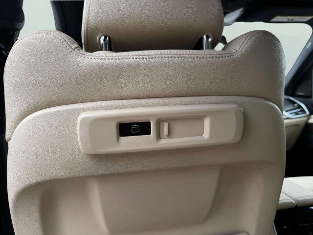 Used 2021 BMW X5 xDrive40i w/ Premium Package image 40