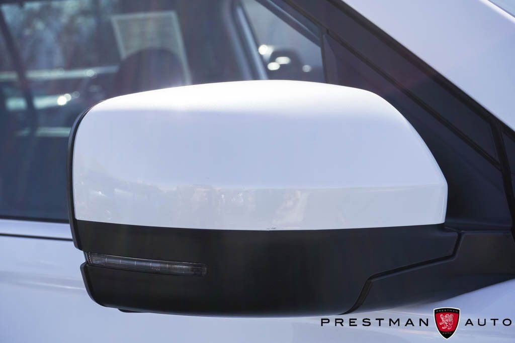 Used 2025 Honda Pilot Touring image 17