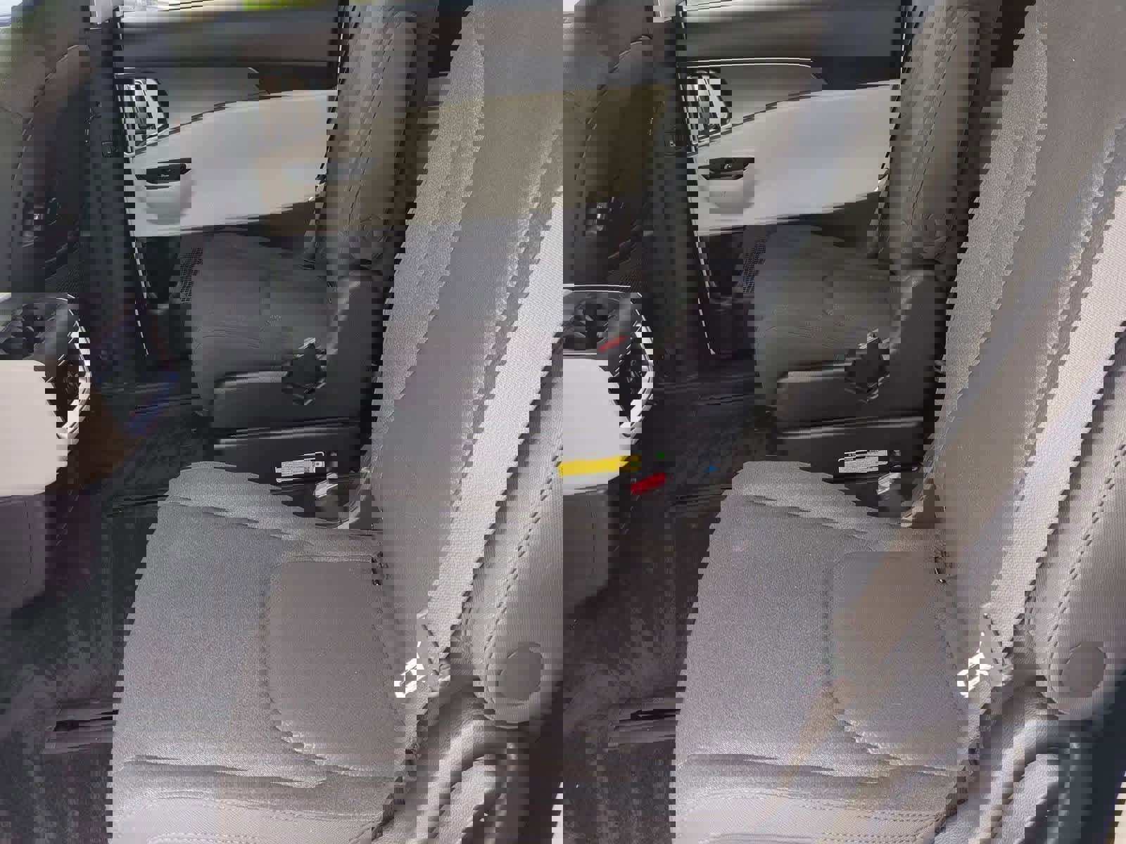 Certified 2024 Kia Carnival LX image 18