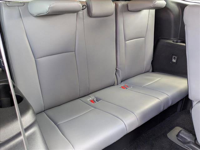 Used 2025 Toyota Highlander XLE image 23