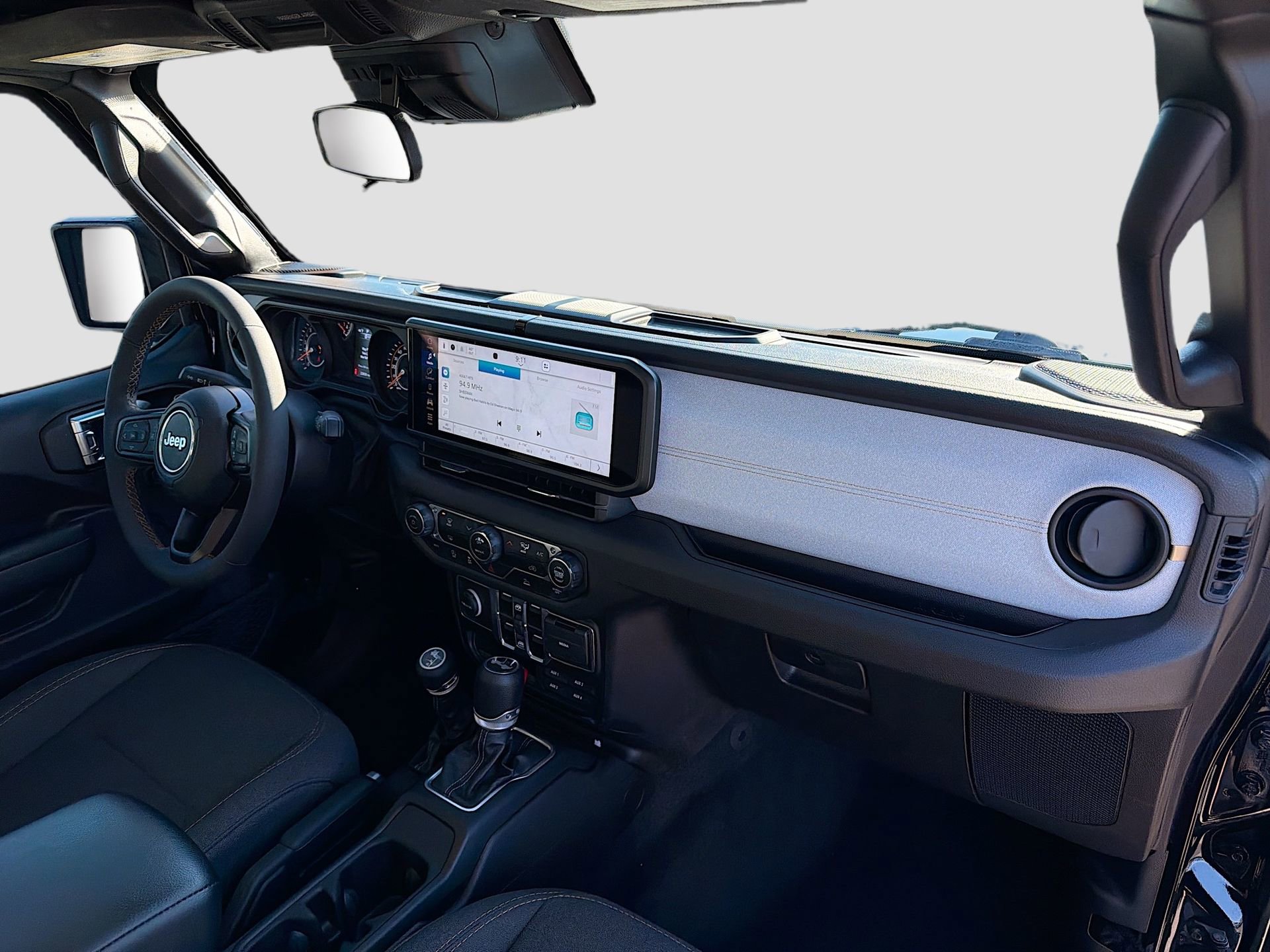 Used 2024 Jeep Wrangler Sport S image 15