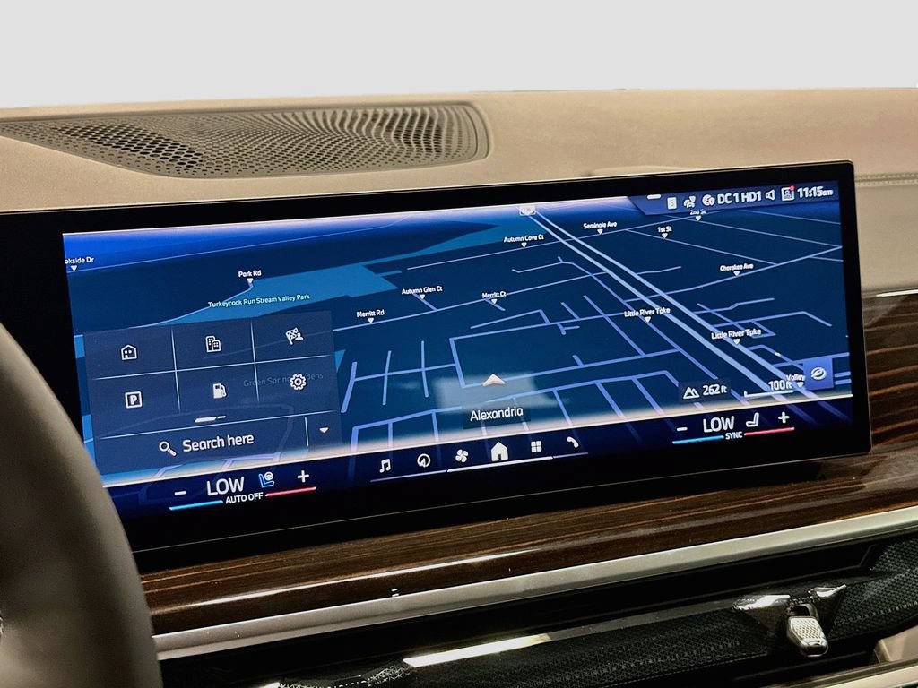 New 2026 BMW X5 xDrive50e w/ Executive Package AWD/4WD image 13