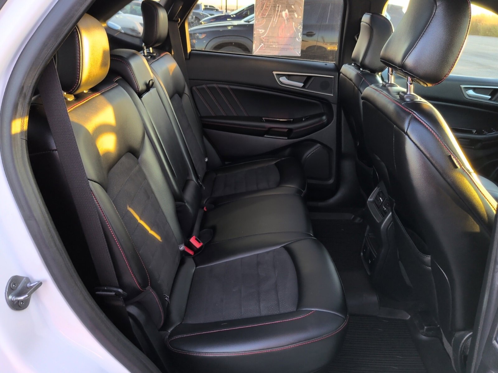 Used 2020 Ford Edge ST-Line image 17