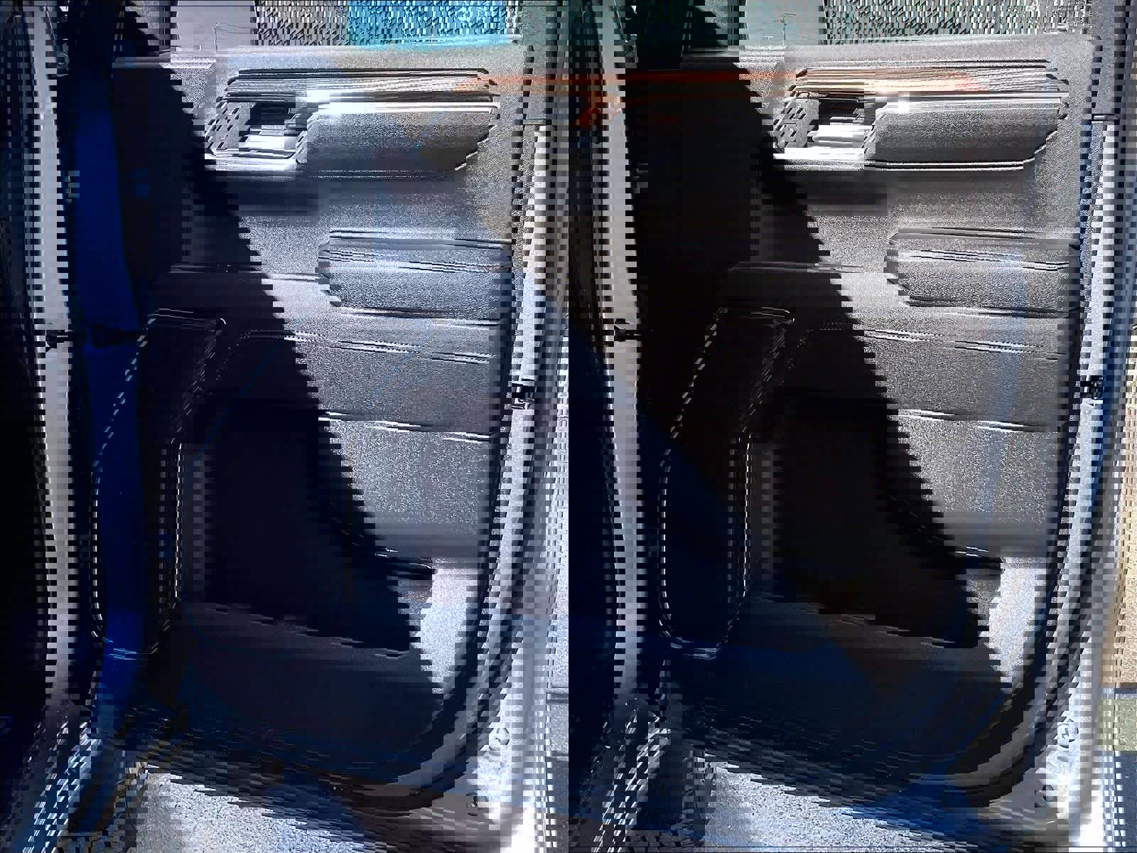 Used 2023 Chevrolet Silverado 1500 LT image 12