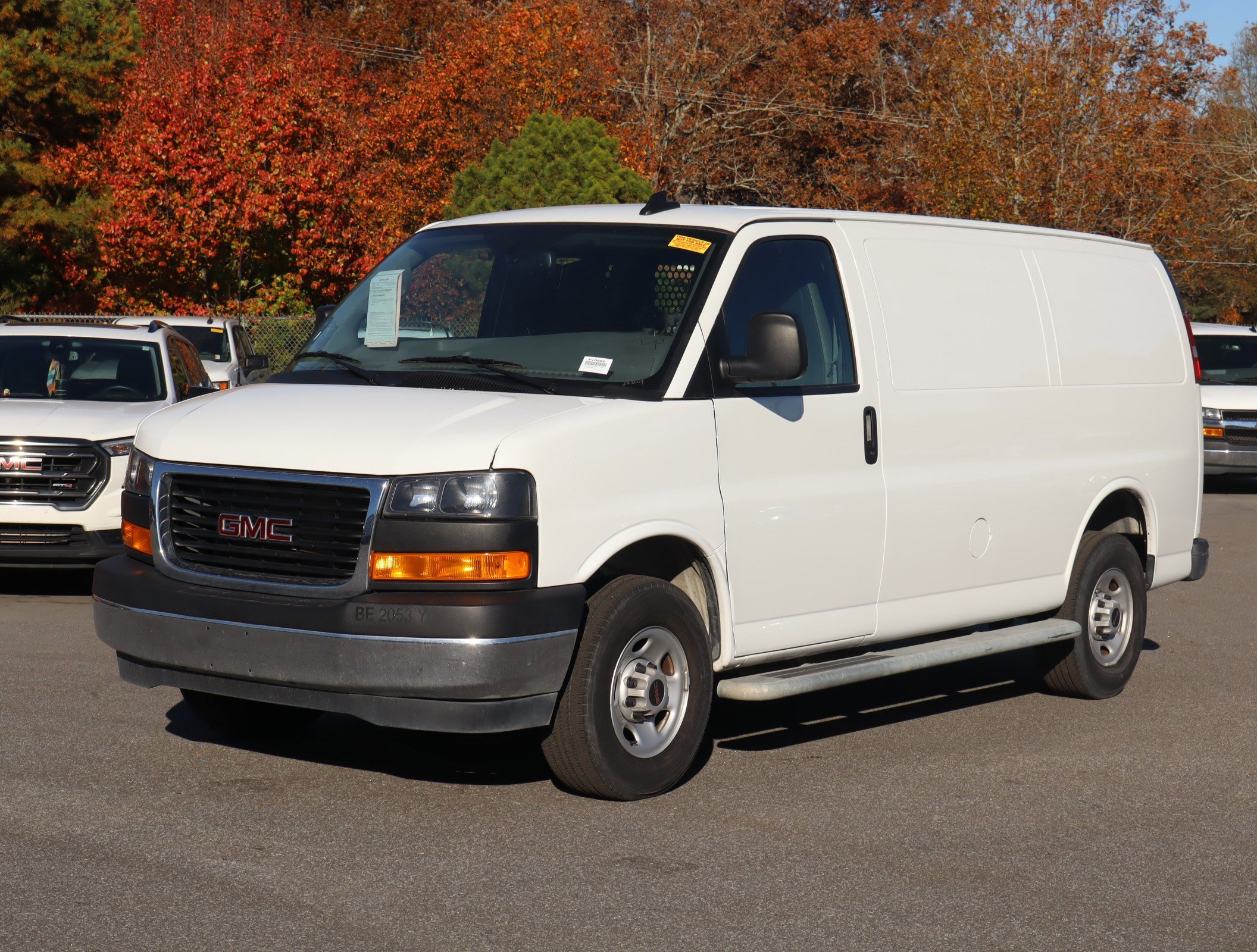 Used 2024 GMC Savana 2500 w/ Driver Convenience Package image 5