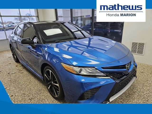 Used 2018 Toyota Camry XSE image 1
