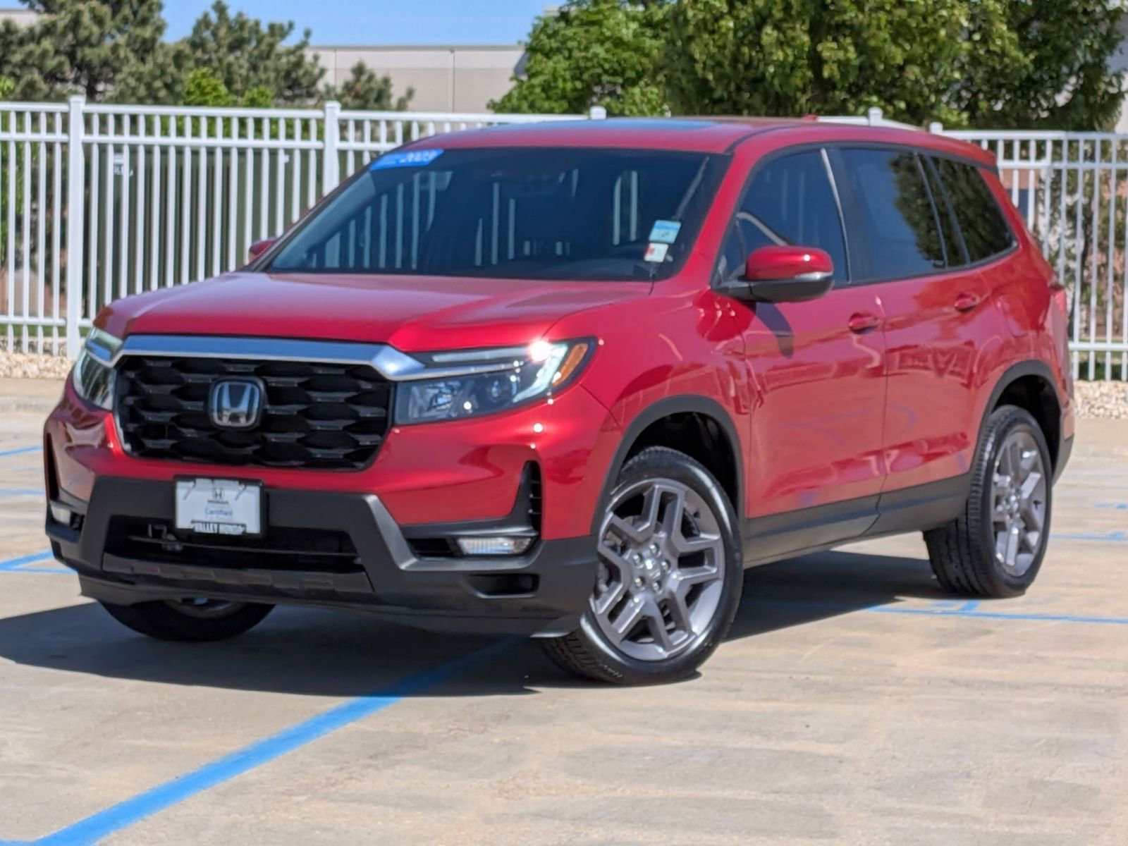 Certified 2023 Honda Passport EX-L image 2