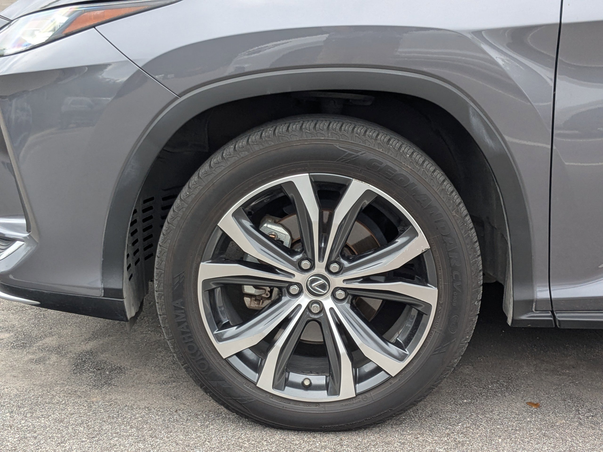 Used 2021 Lexus RX 350L FWD w/ Premium Package image 4