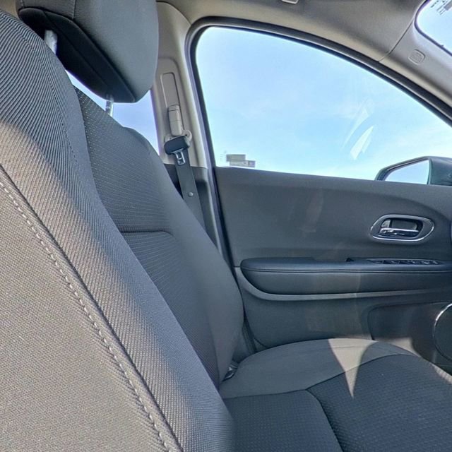 Used 2021 Honda HR-V EX image 30