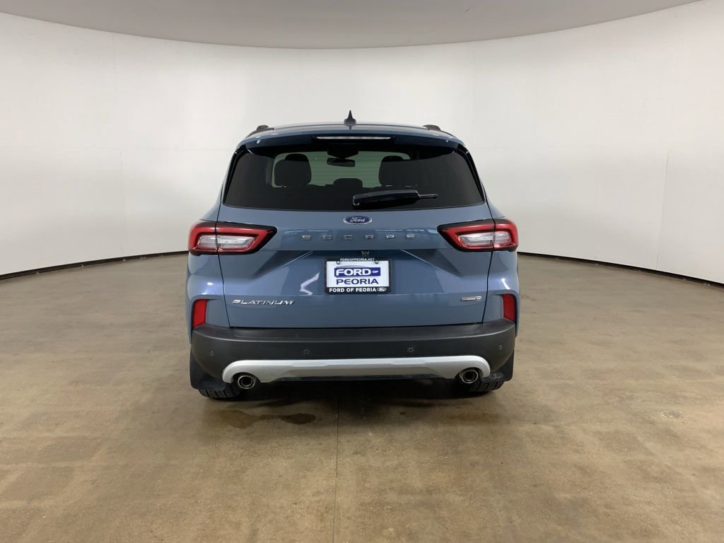 Used 2023 Ford Escape Platinum w/ Premium Technology Package image 10