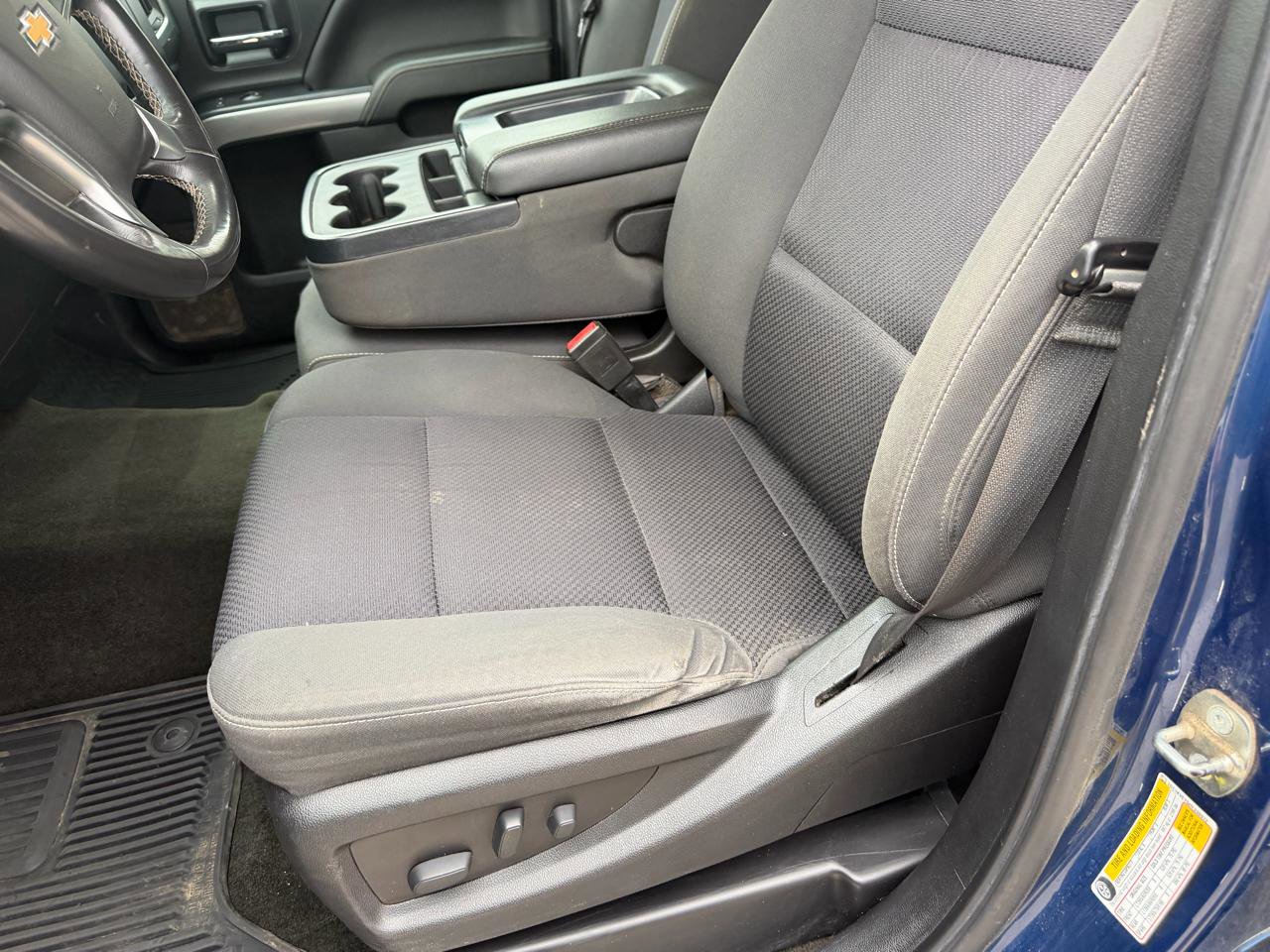 Used 2017 Chevrolet Silverado 2500 LT w/ LT Convenience Package image 26