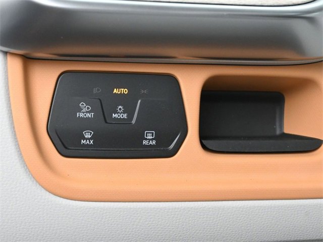 New 2025 Volkswagen ID. Buzz 1st Edition image 20