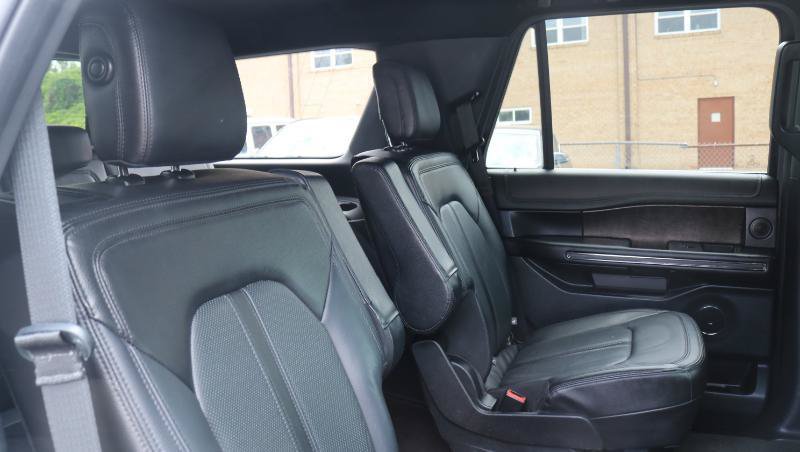 Used 2020 Ford Expedition Limited RWD image 19