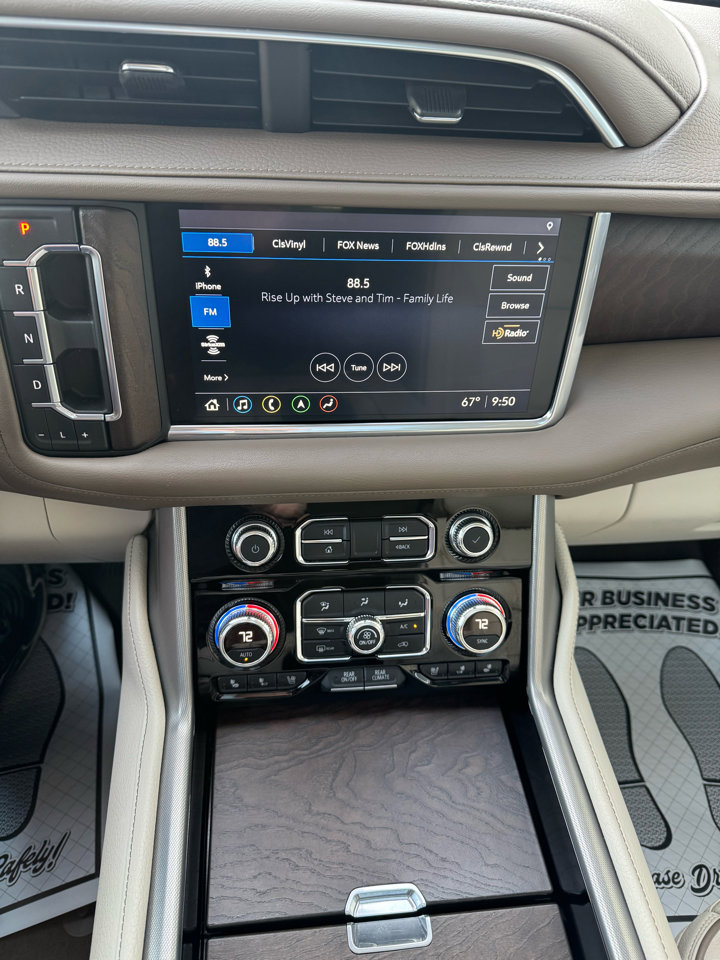 Used 2021 GMC Yukon Denali w/ Denali Ultimate Package image 20