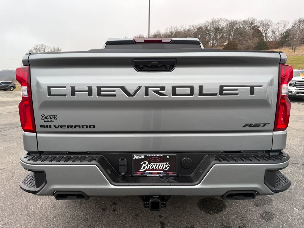 New 2026 Chevrolet Silverado 1500 RST w/ Dark Appearance Package image 8