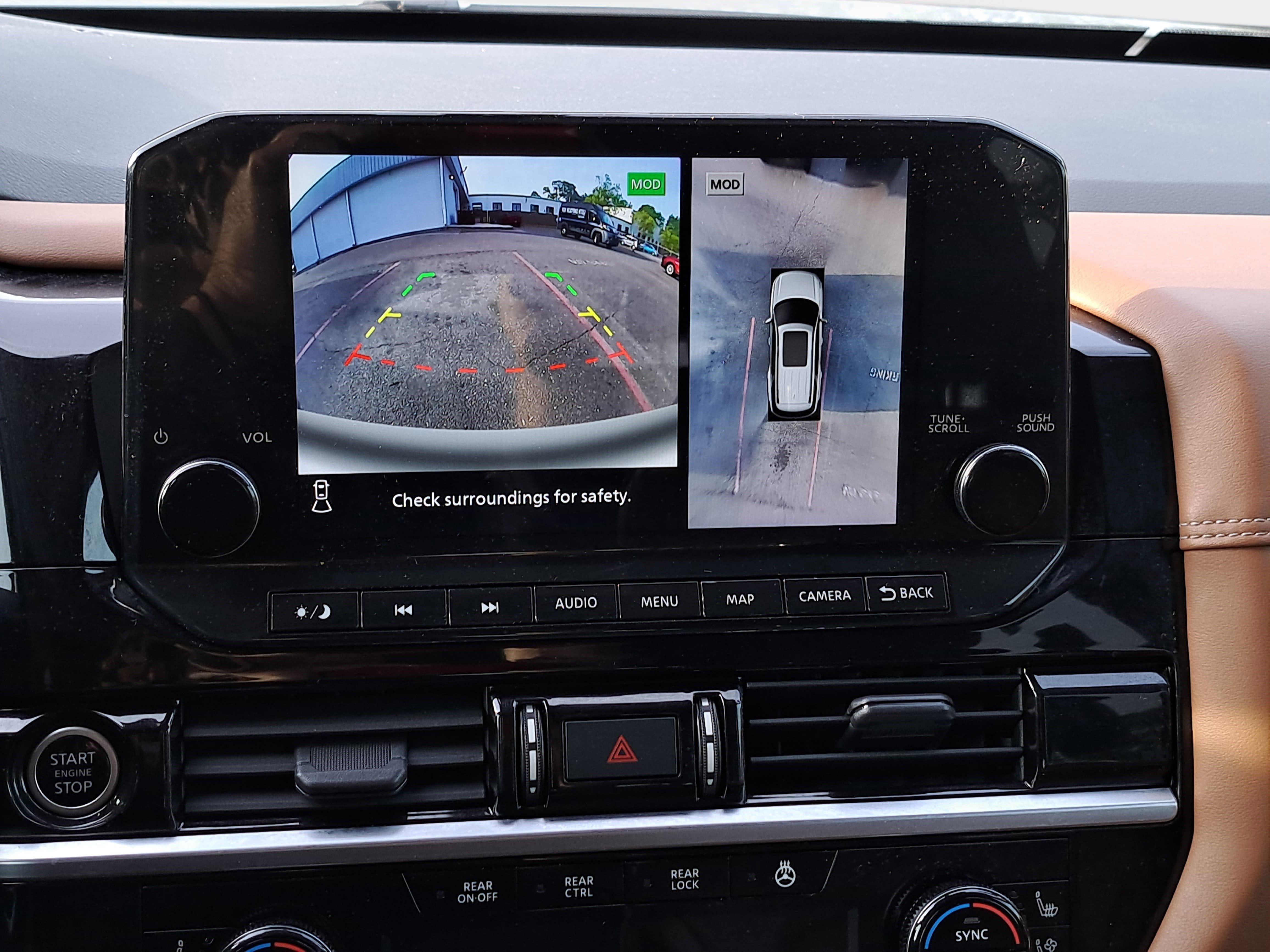 Used 2022 Nissan Pathfinder Platinum w/ Cargo Package image 22