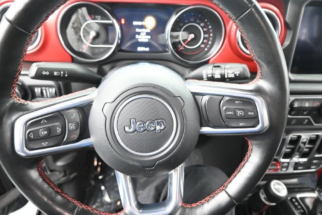 Used 2022 Jeep Wrangler Unlimited Rubicon w/ Dual Top Group AWD/4WD image 11