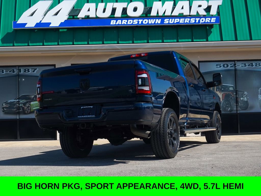 Used 2024 RAM 2500 Big Horn w/ Night Edition AWD/4WD image 3