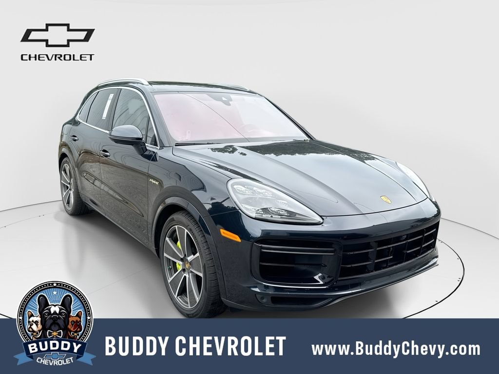 Used 2023 Porsche Cayenne Turbo S AWD/4WD image 1